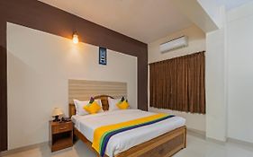 Itsy Hotels Sri Mani'S Residency, Coimbatore Airport